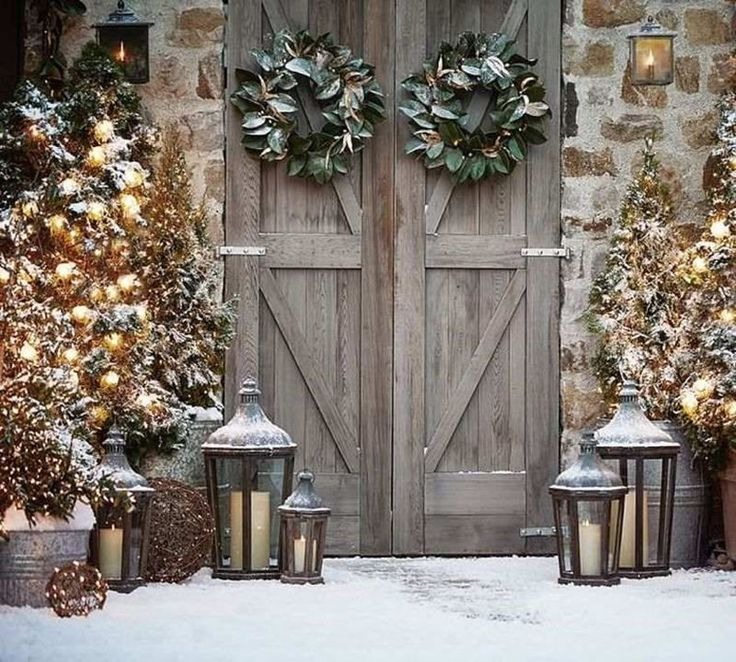 rustic Christmas decorating ideas - Outdoor Lighting: Illuminate the Night