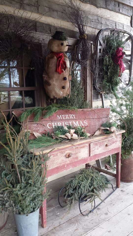 rustic Christmas decorations - Rustic Signs: Messages ofWarmth