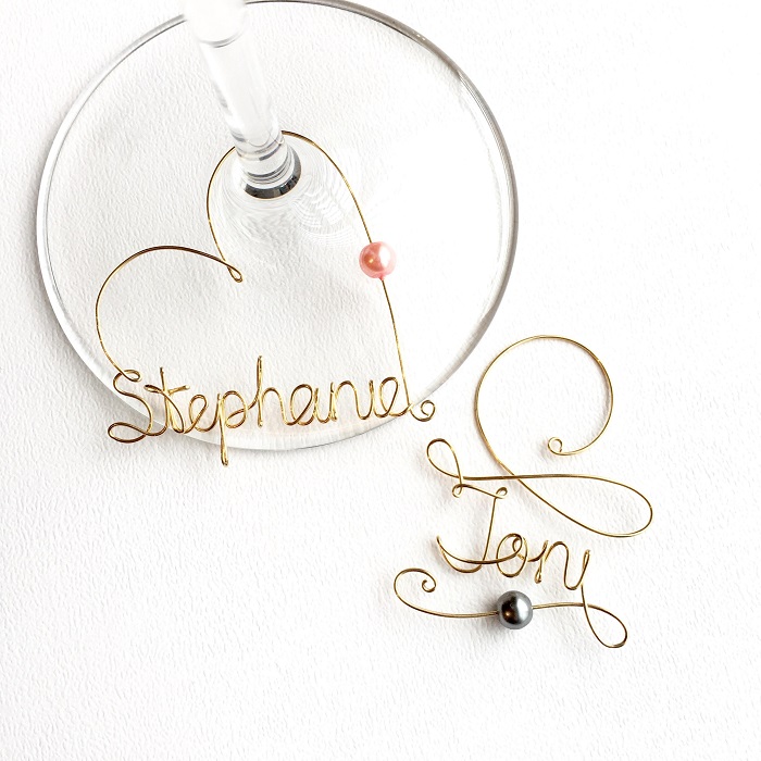 Personalized Wine Glass Charms: Wedding Gifts For Guests