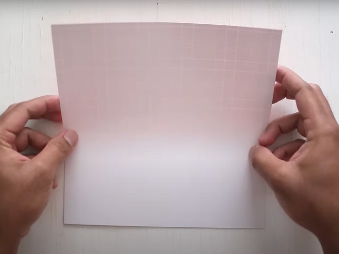Step 1 - How to make a gift box with paper