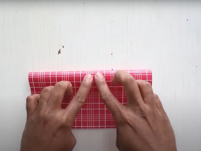 Step 2 - How to make a gift box with paper