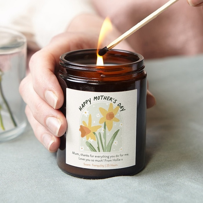 Last-minute Mother's Day candles