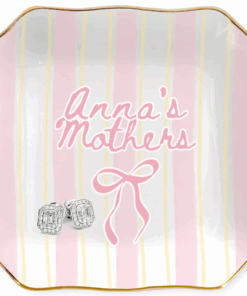 Personalized Custom Name Jewelry Dish – Heart Hands Design Gift for Mom